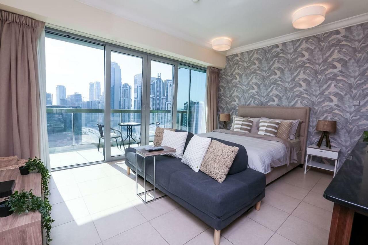 Prime Retreats - Downtown Dubai Apartman Kültér fotó